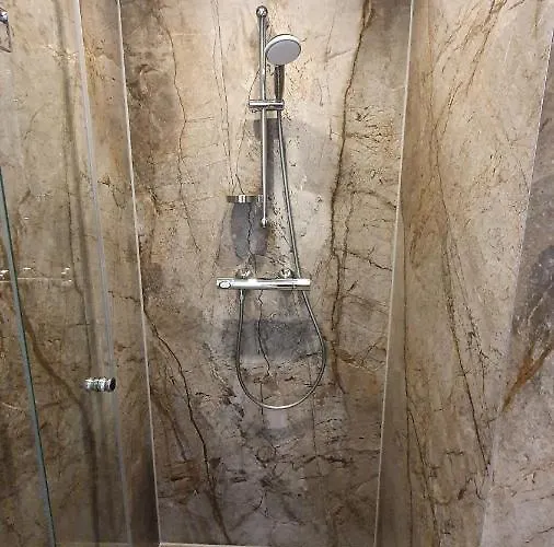 Thon An Der Schlossruine アパート *